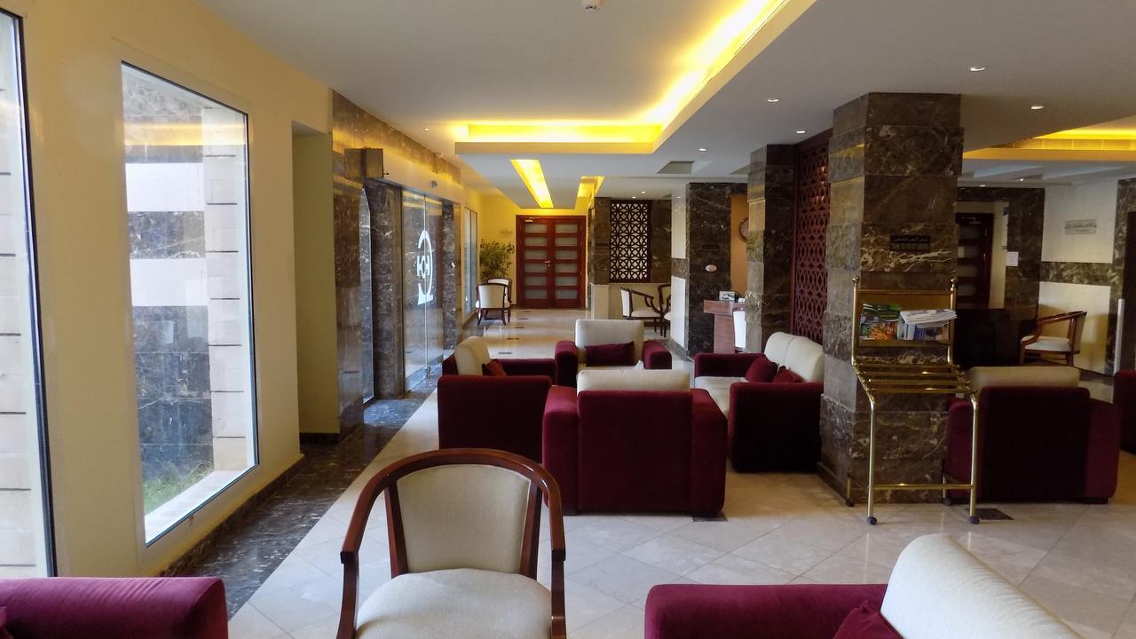 Onizah Hotel Unaizah Eksteriør bilde